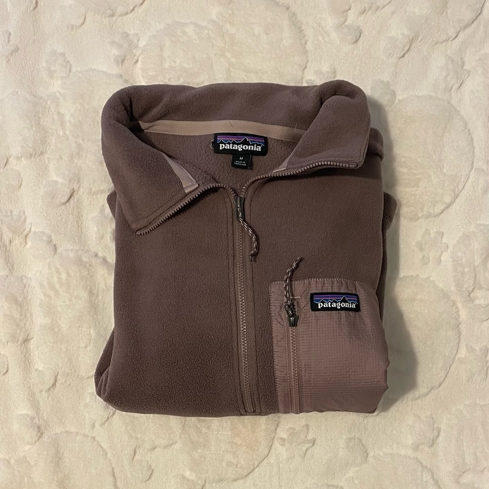 Patagonia Women’s Microdini 1/2 Zip Fleece Pullover  Size: Medium   Color: Brown